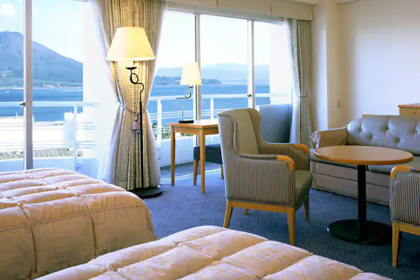 ห้องดีลักซ์เตียงคู่ฝั่งซากุระจิมะ