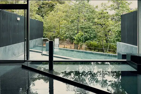 ห้องอาบน้ำสาธารณะ