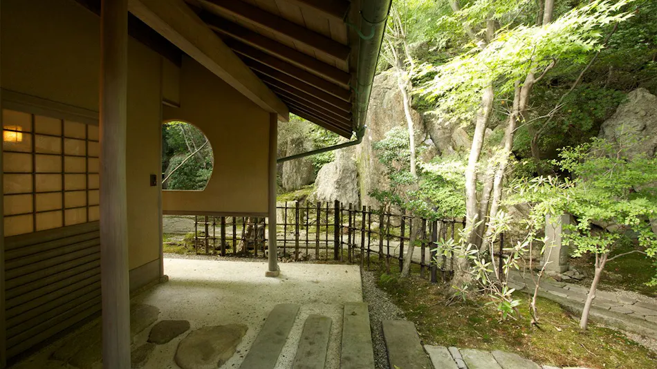 UNZEN HANZUIRYO