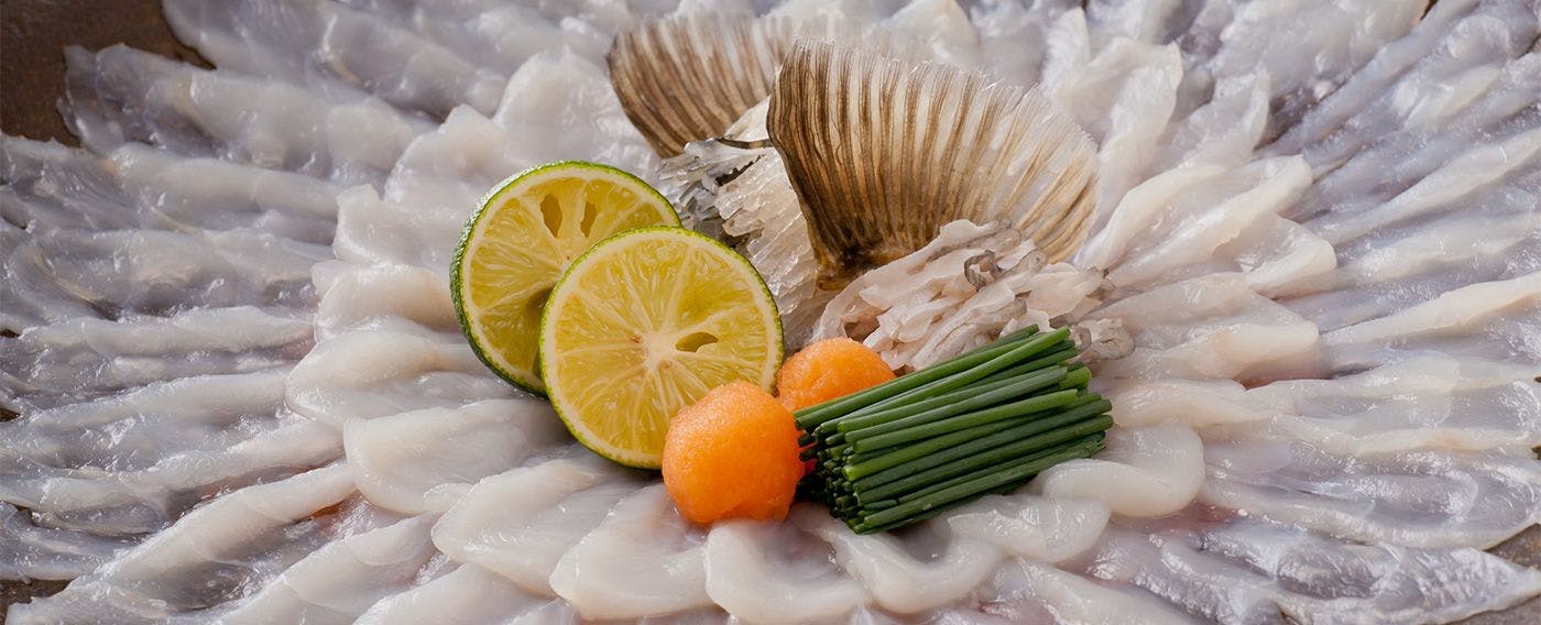 地元の旬の味覚を味わう