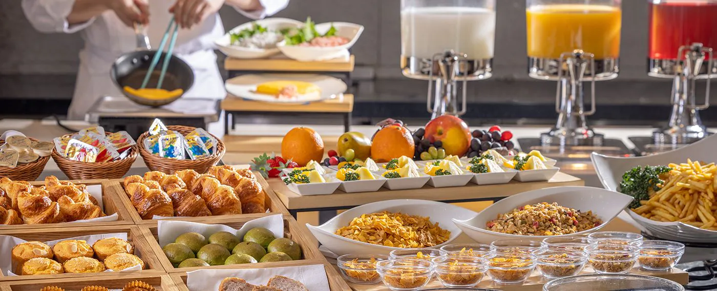 Kami menyediakan menu buffet khas Hotel.