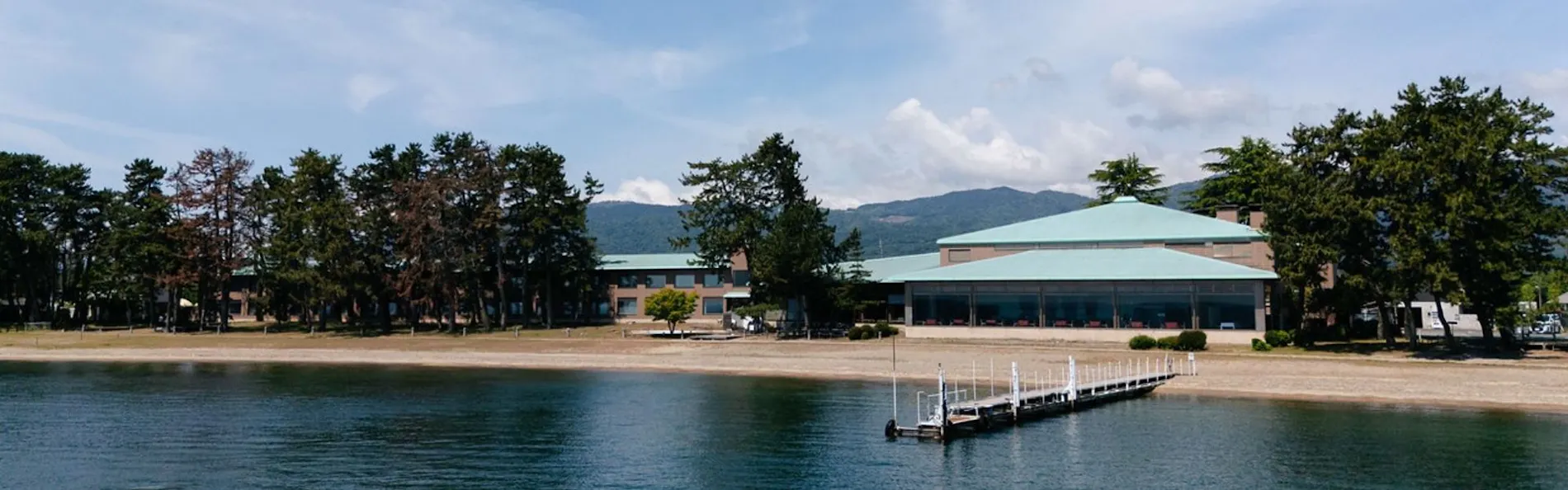 奥琵琶湖マキノグランドパークホテル