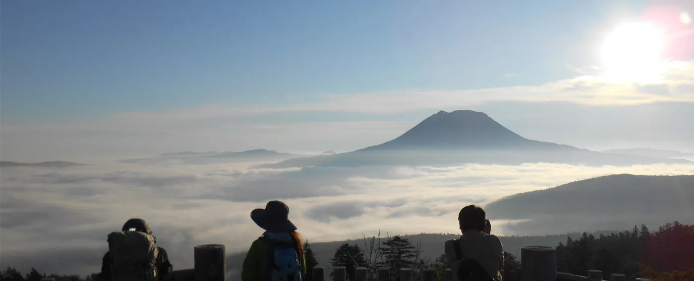 白湯山からの雲海/夏季