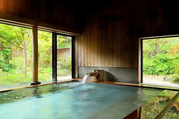 น้ำพุร้อน