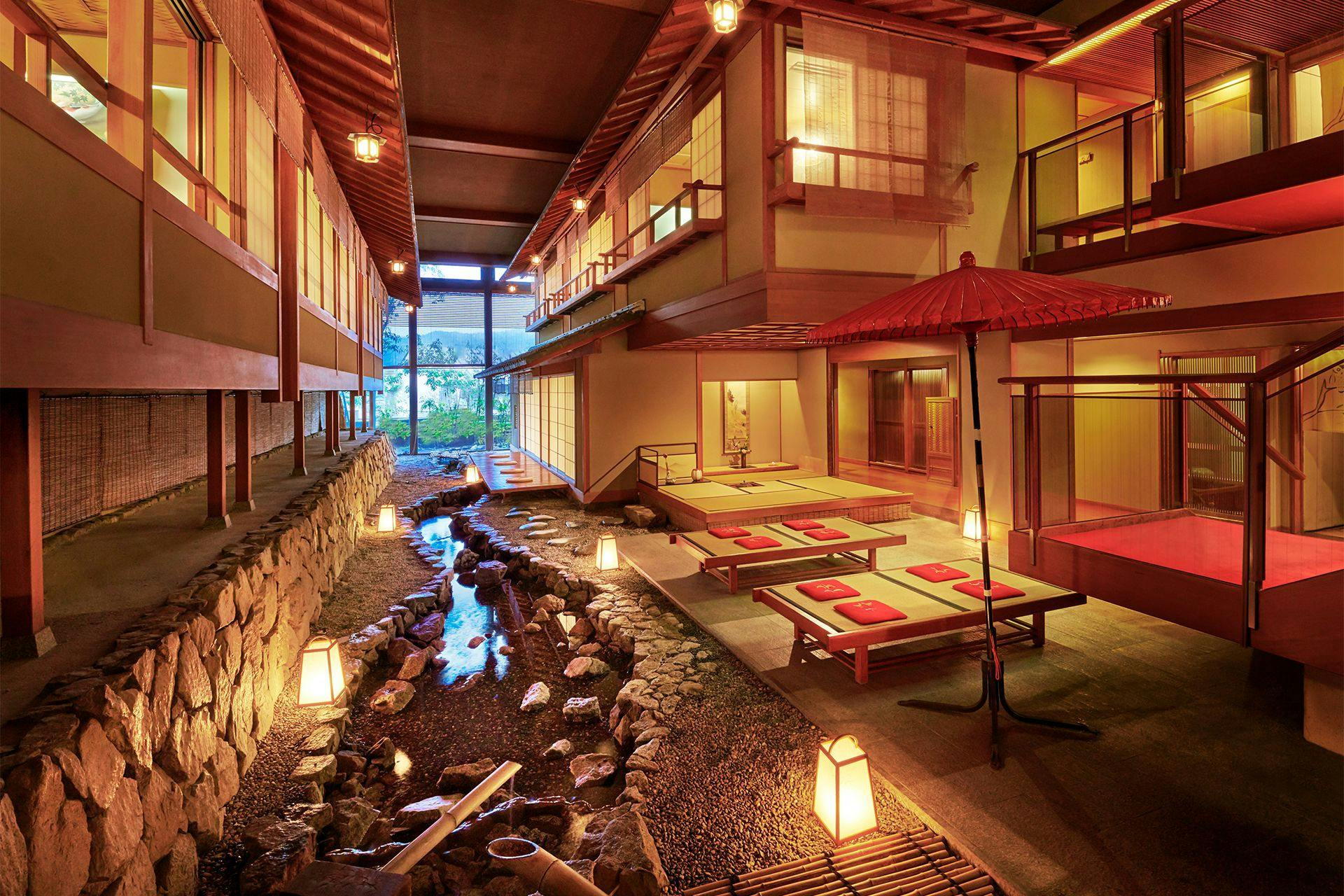 三朝薬師の湯　万翆楼