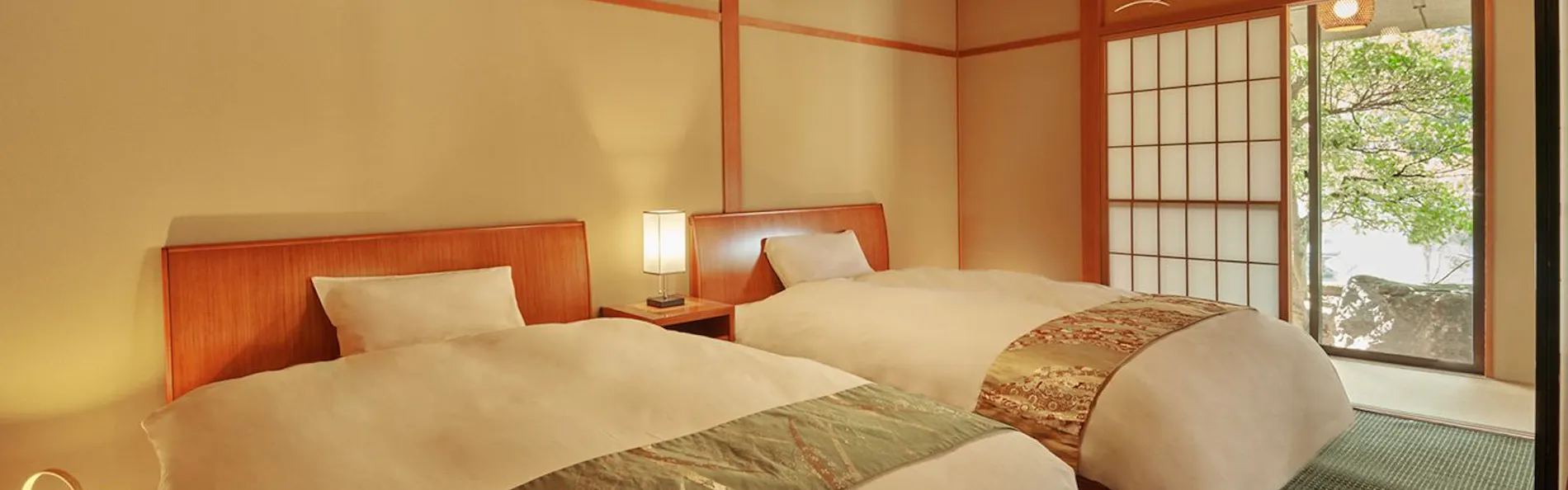 三朝薬師の湯 万翆楼