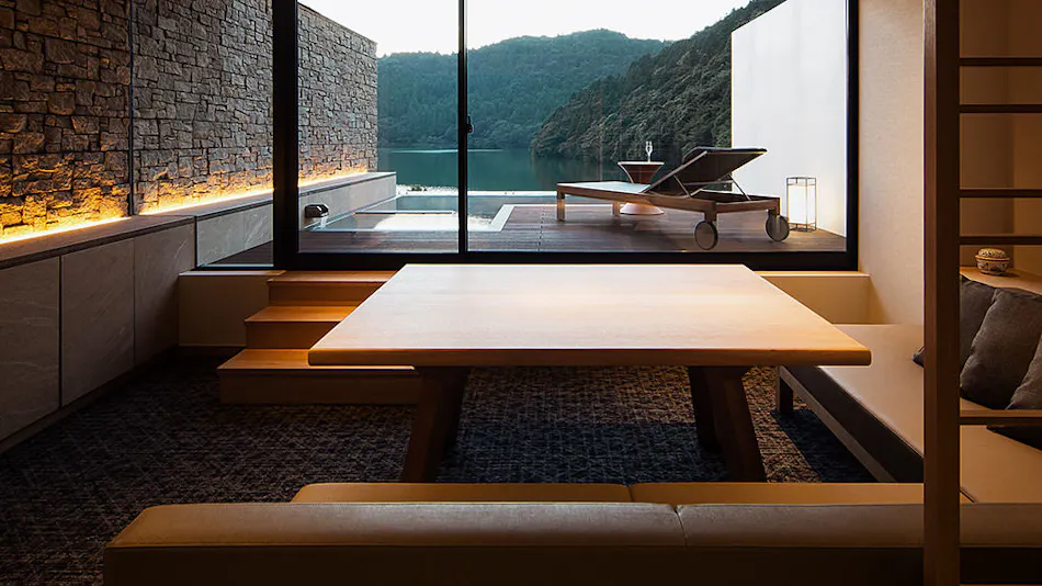 Unzen Onsen Gensen Kakenagashi & Oshidori no Ike wo Nozomu Bishoku no Yado Azumaen