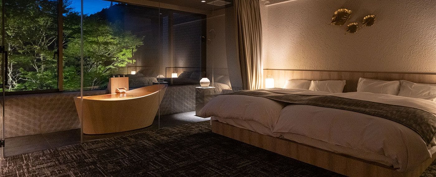 Unzen Onsen Gensen Kakenagashi & Oshidori no Ike wo Nozomu Bishoku no Yado Azumaen