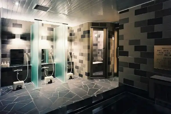 ห้องอาบน้ำรวม