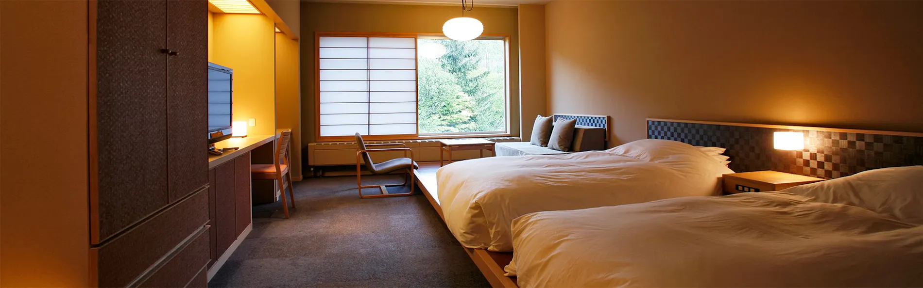 女性のための宿 翠蝶館