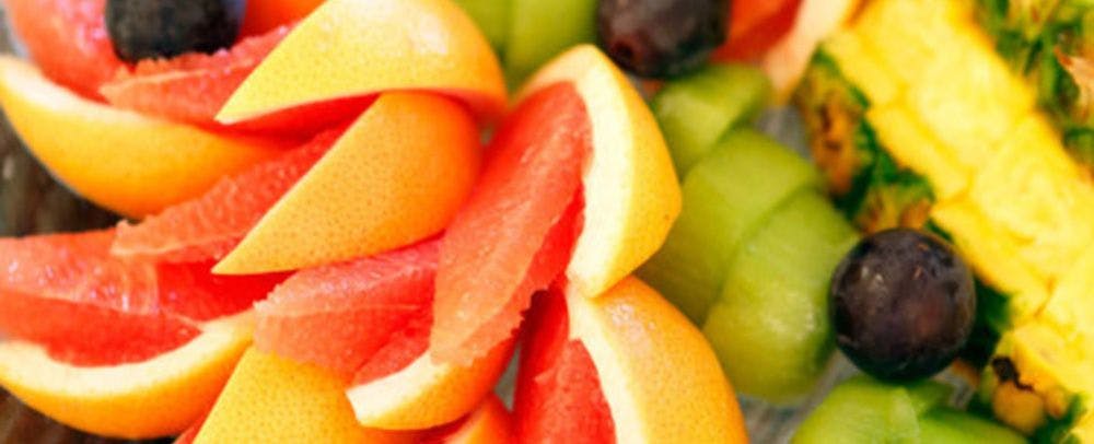 เรามีผลไม้สดเตรียมไว้ให้