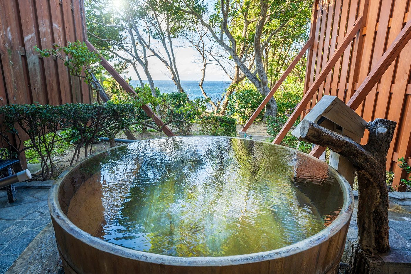 浜千鳥の湯　海舟（共立リゾート）