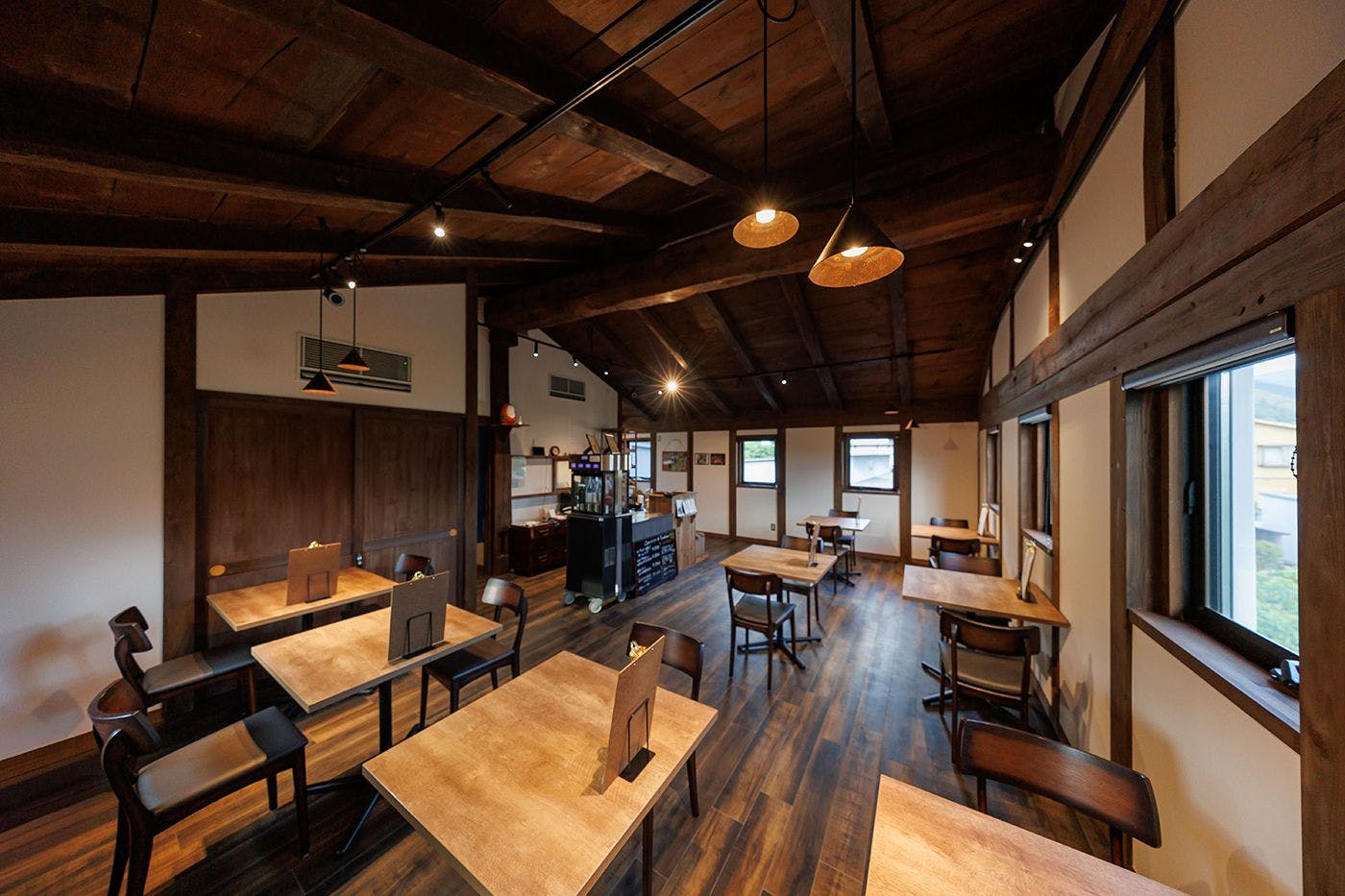 Galette Café "Cave à Vin de Yunohara"