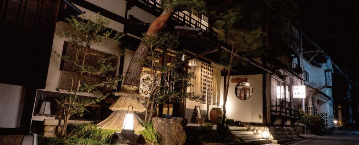 ภายนอกอาคาร