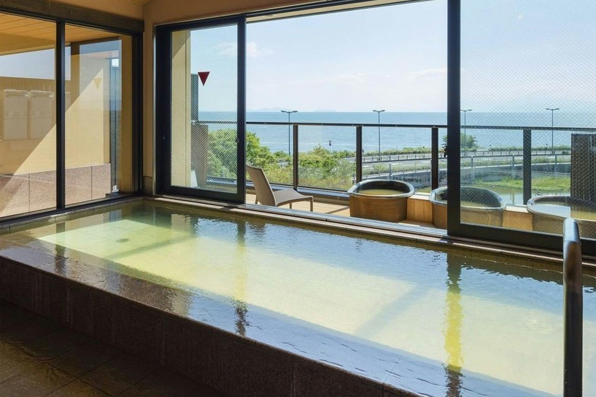 浜湖月