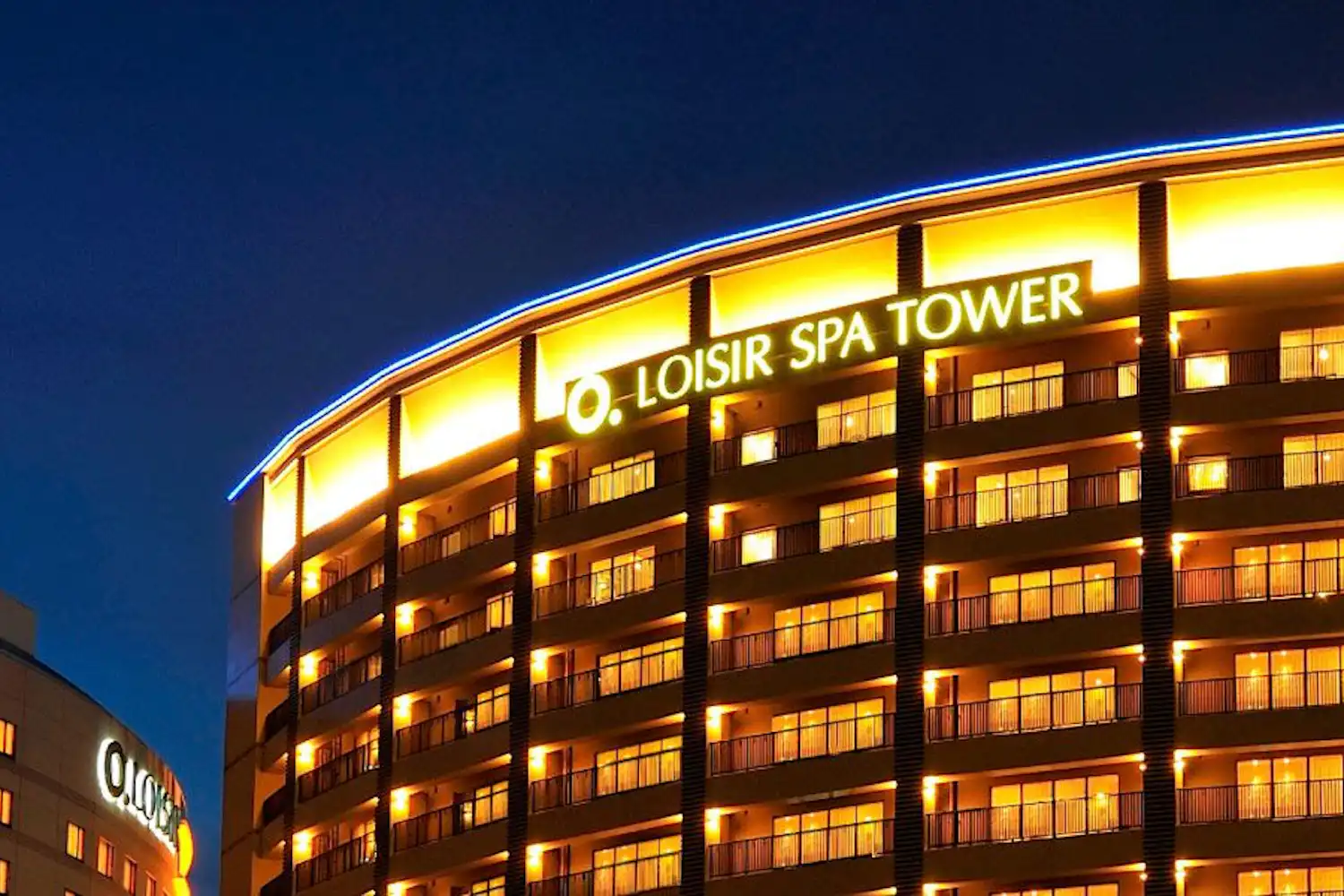 น้ำพุร้อนธรรมชาติ