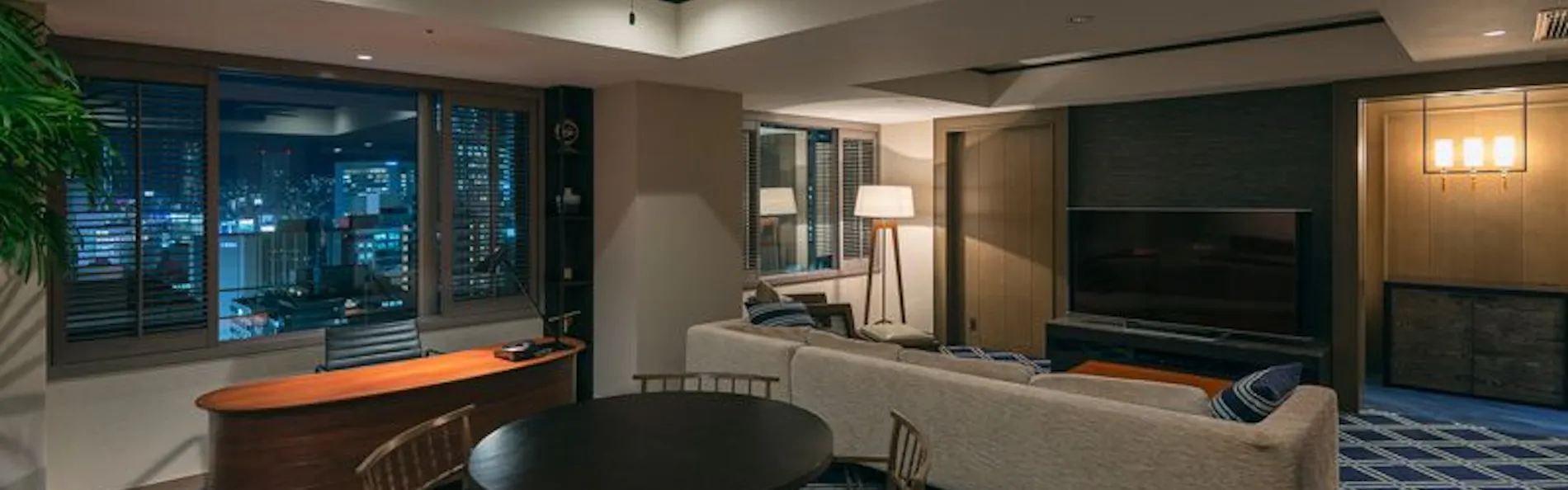 THE ORIENT(旧ORIENTAL HOTEL)