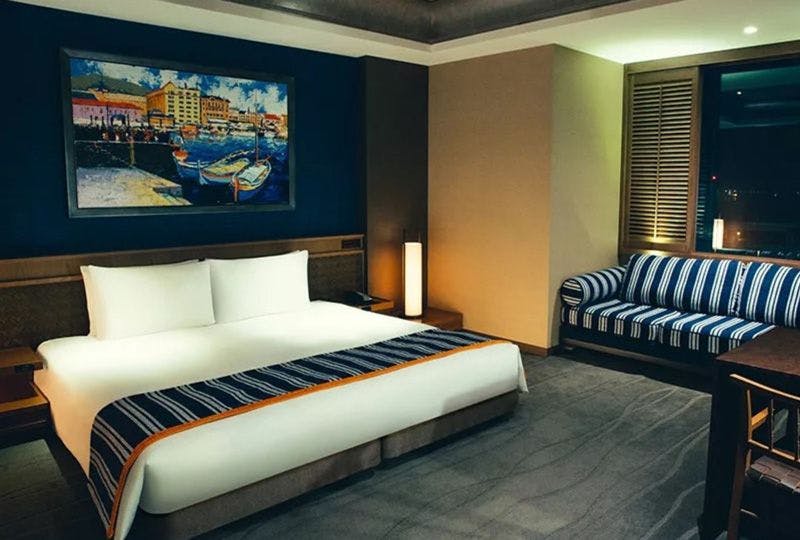 THE ORIENT（旧ORIENTAL HOTEL）