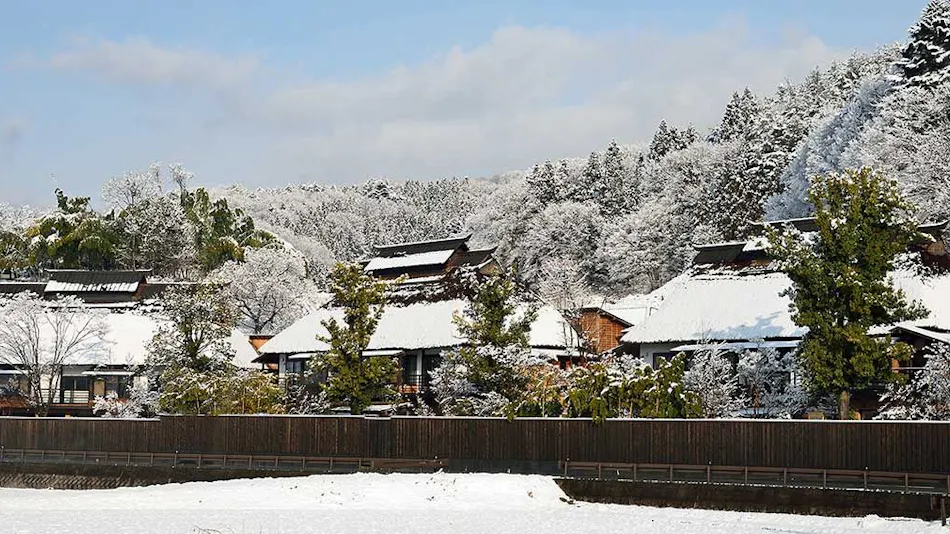 Kawaba Onsen Kayabuki no Gensen Yuyado Yutorian