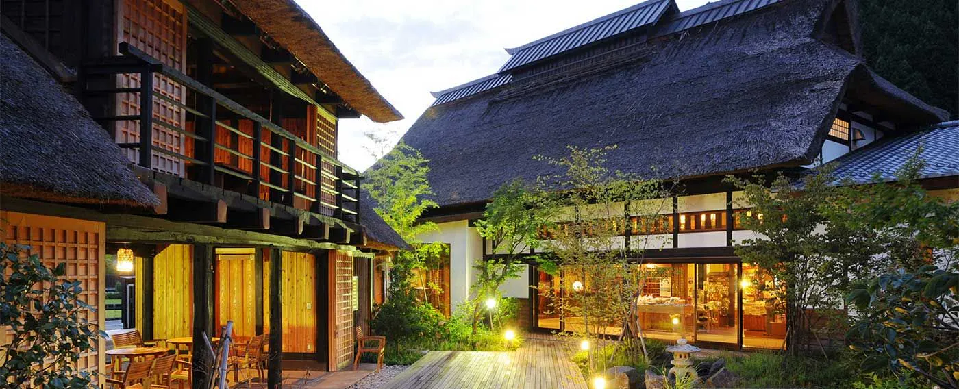 夏の夕刻 テラス