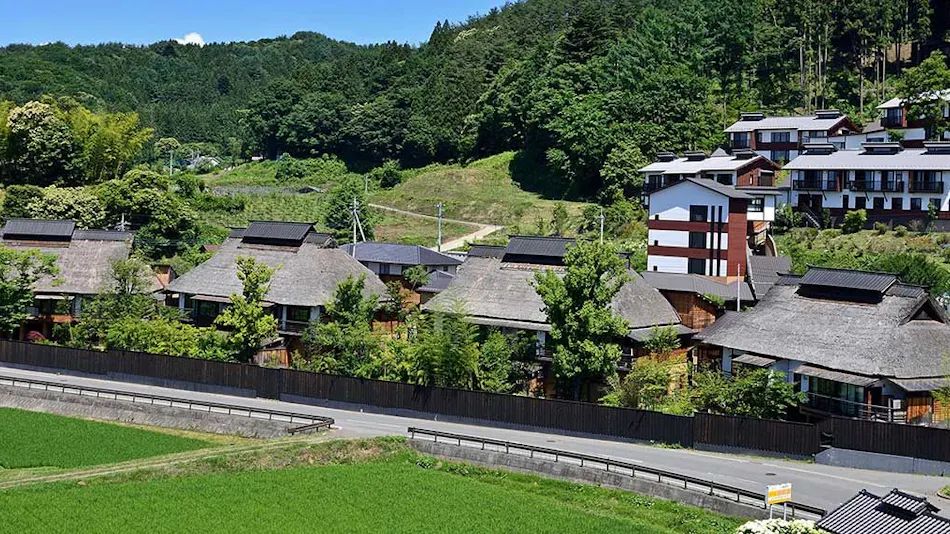 Kawaba Onsen Kayabuki no Gensen Yuyado Yutorian