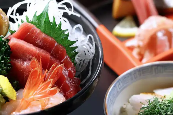 อาหารและเครื่องดื่ม