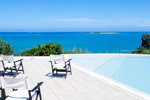 สระว่ายน้ำ