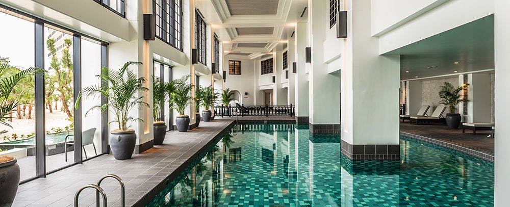 å±åãã¼ã«