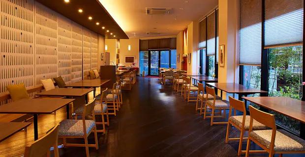レストラン