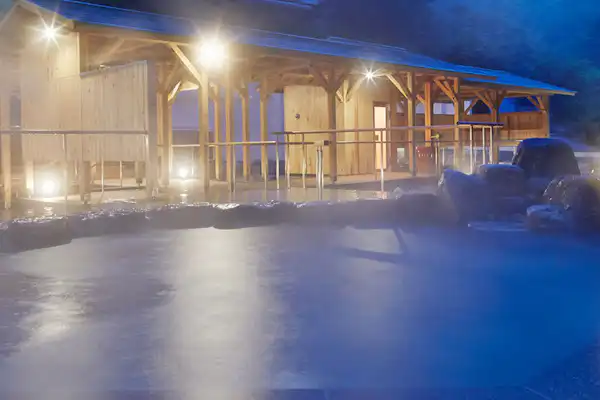 น้ำพุร้อน