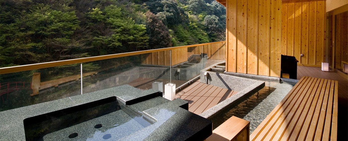 奥道後　壱湯の守