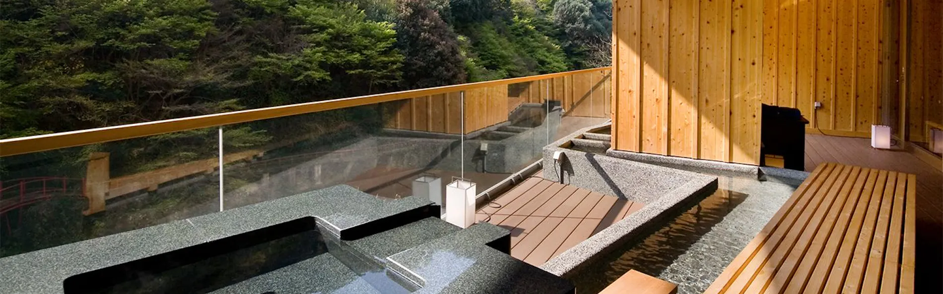 奥道後 壱湯の守