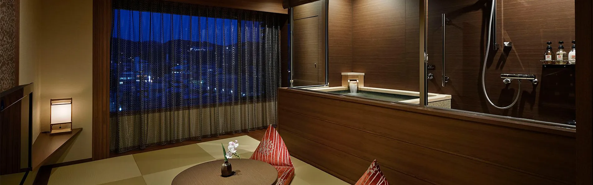 ラフォーレ伊東温泉 湯の庭