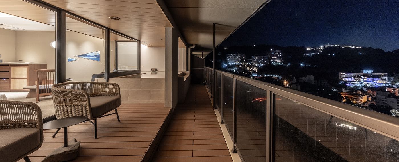 IZU RETREAT  by Onko Chishin