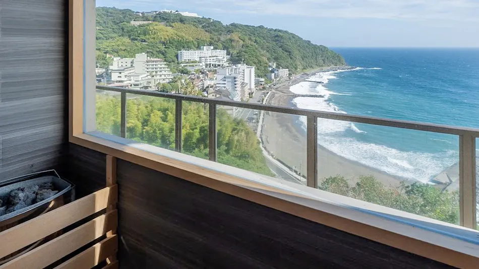 IZU RETREAT by Onko Chishin