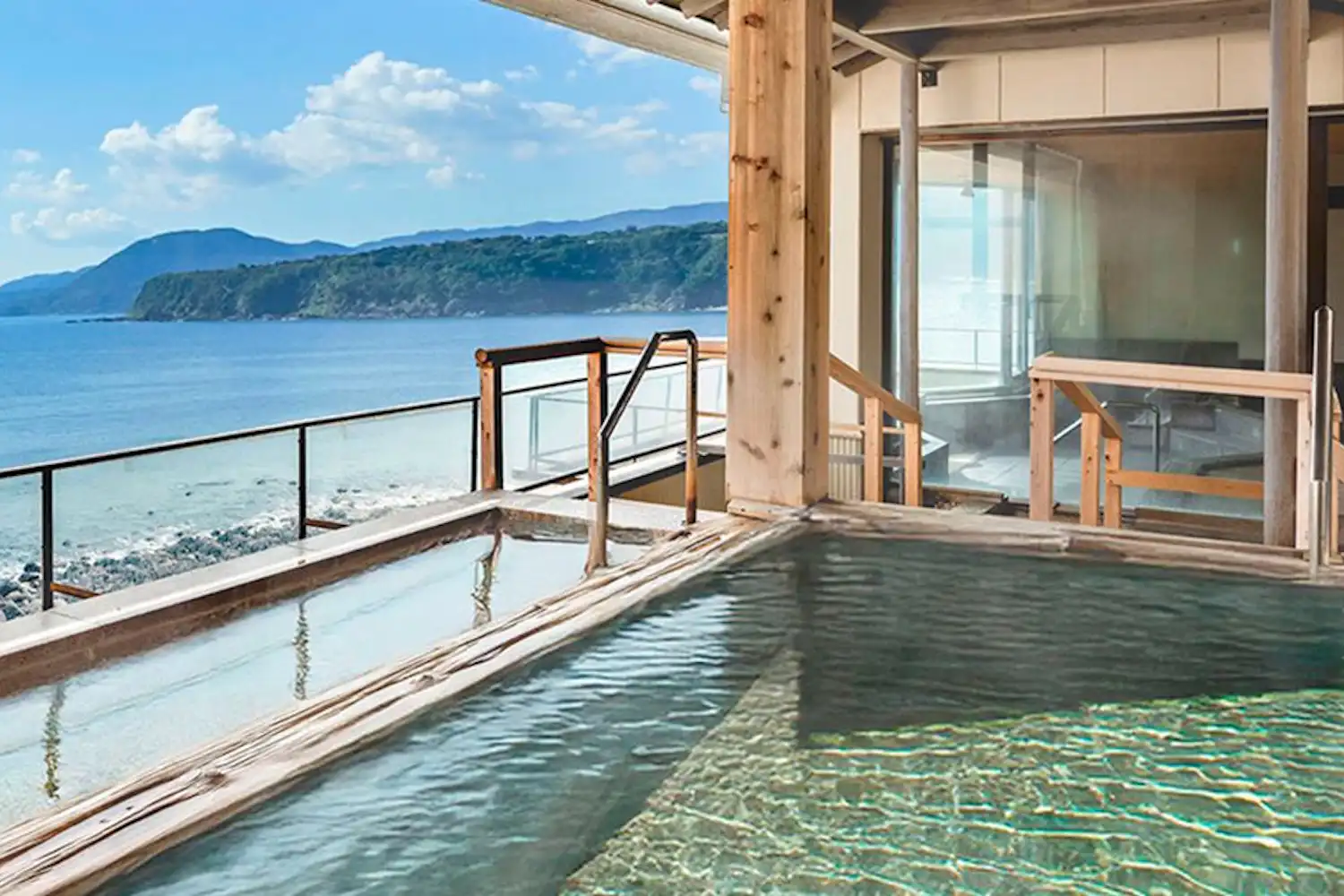 น้ำพุร้อน