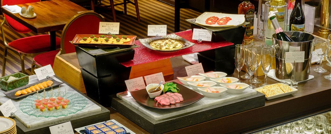 圖書館休息室「絲綢」