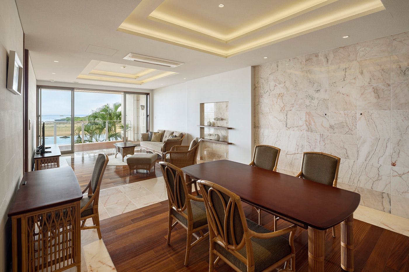 THE UBUFURU ISHIGAKI