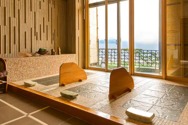 ซาวน่าหินร้อน