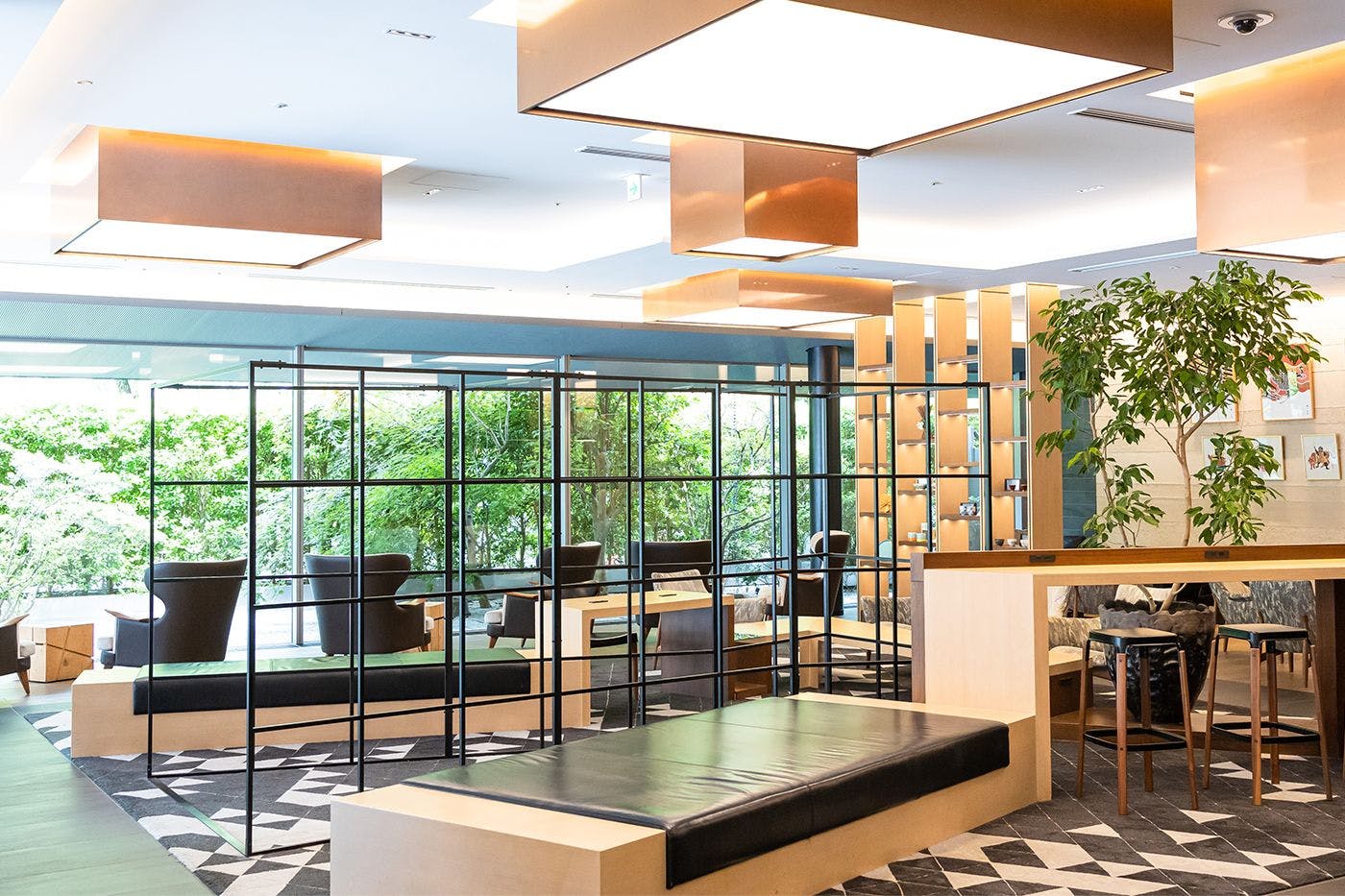 LOBBY LOUNGE　ロビーラウンジ