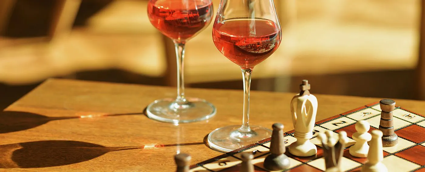 Rosé musim bunga dan catur