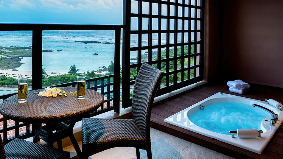 Hotel Shigira Mirage