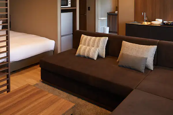 Kamar tamu di gedung kondominium