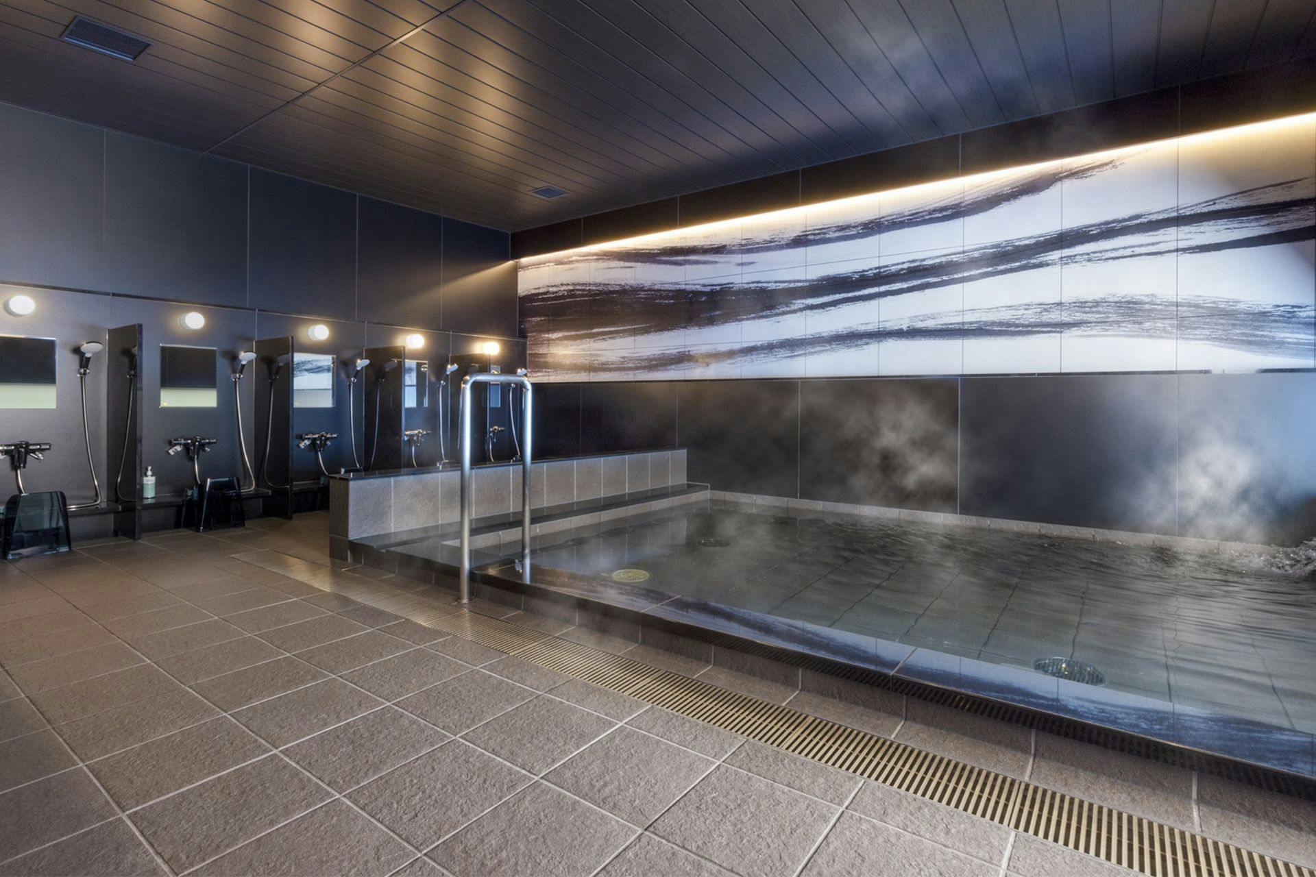 Bilik mandi awam besar