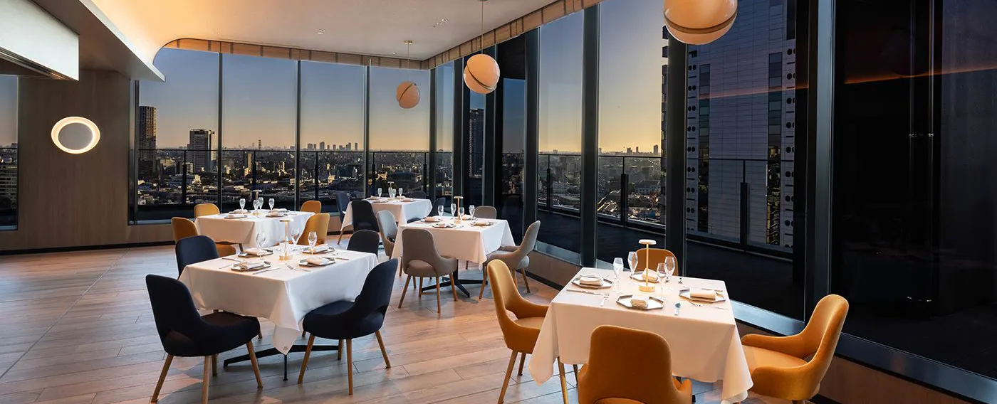 レストラン ・バー