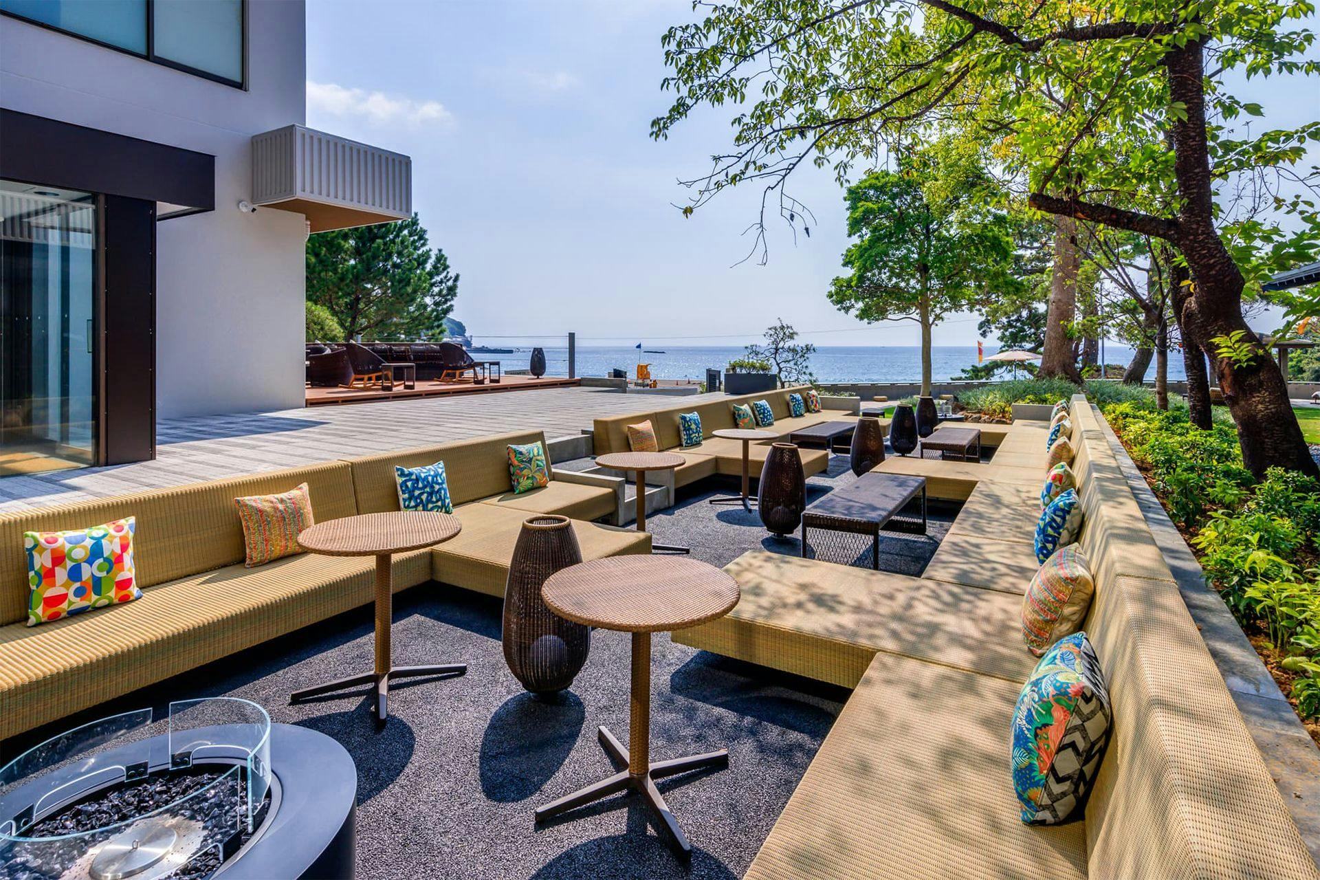 ระเบียง