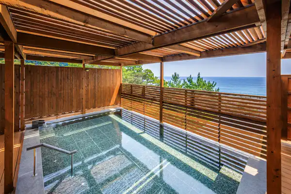 ห้องอาบน้ำสาธารณะ