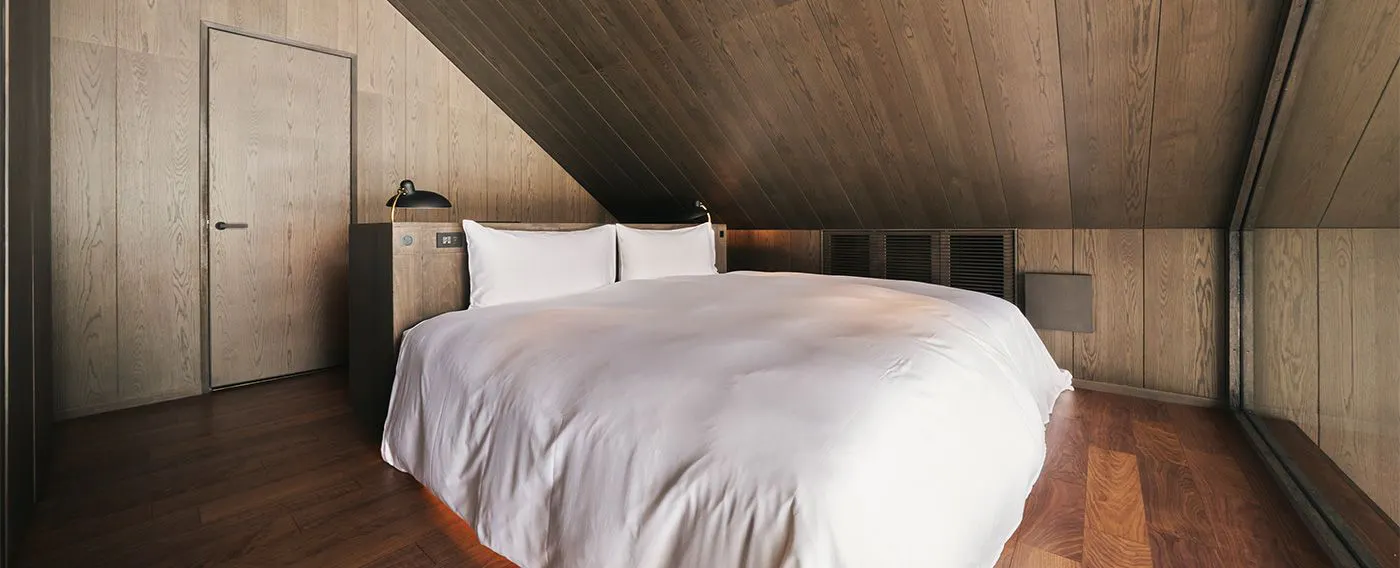 Bilik tidur yang direka dengan teliti