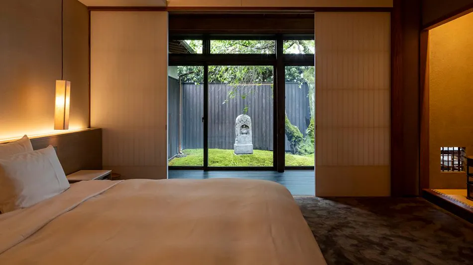 Momoyama Onsen Tsukimikan