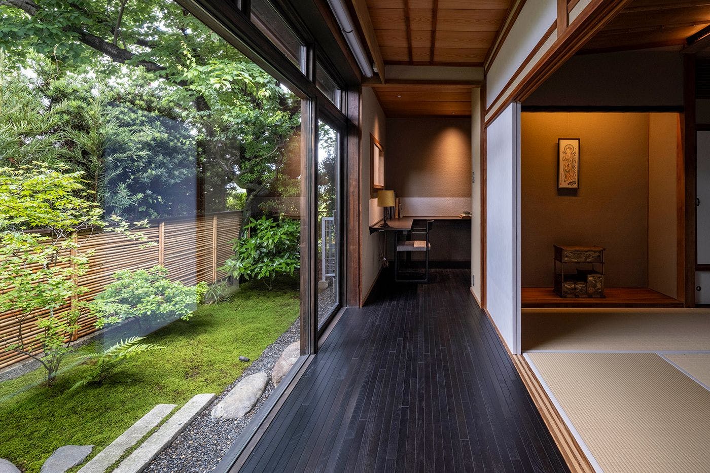 Momoyama Onsen Tsukimikan